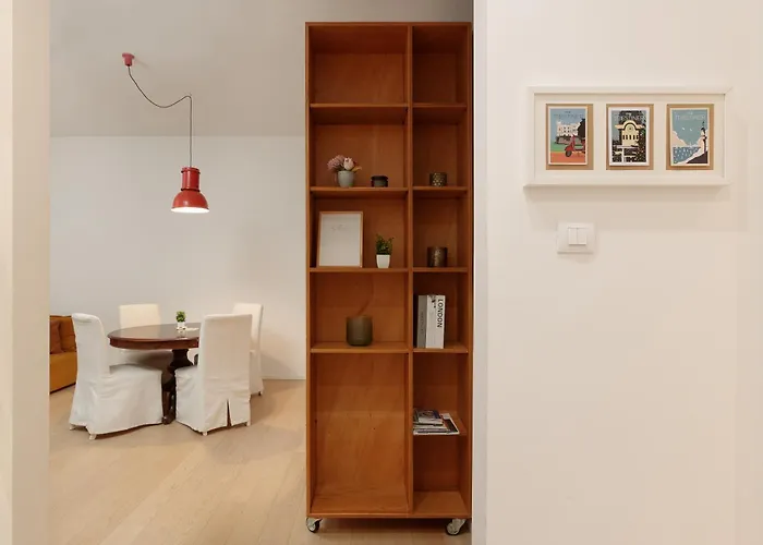 Con Stile, La Tua Casa In Centro Trieste